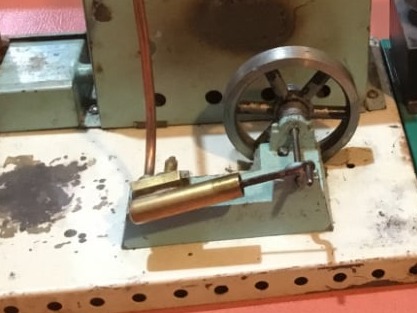 Example of cast engine frame