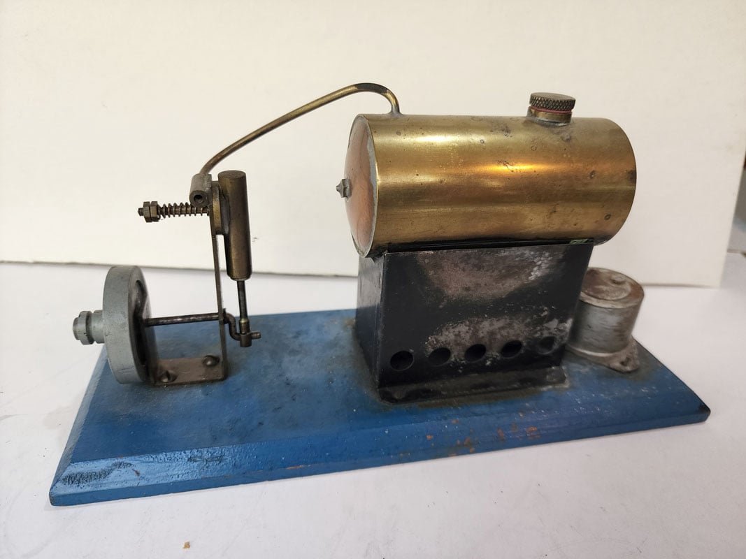 Radford model steam engine on blue base